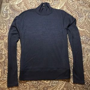 Rag & Bone Sweater Small with back button detail